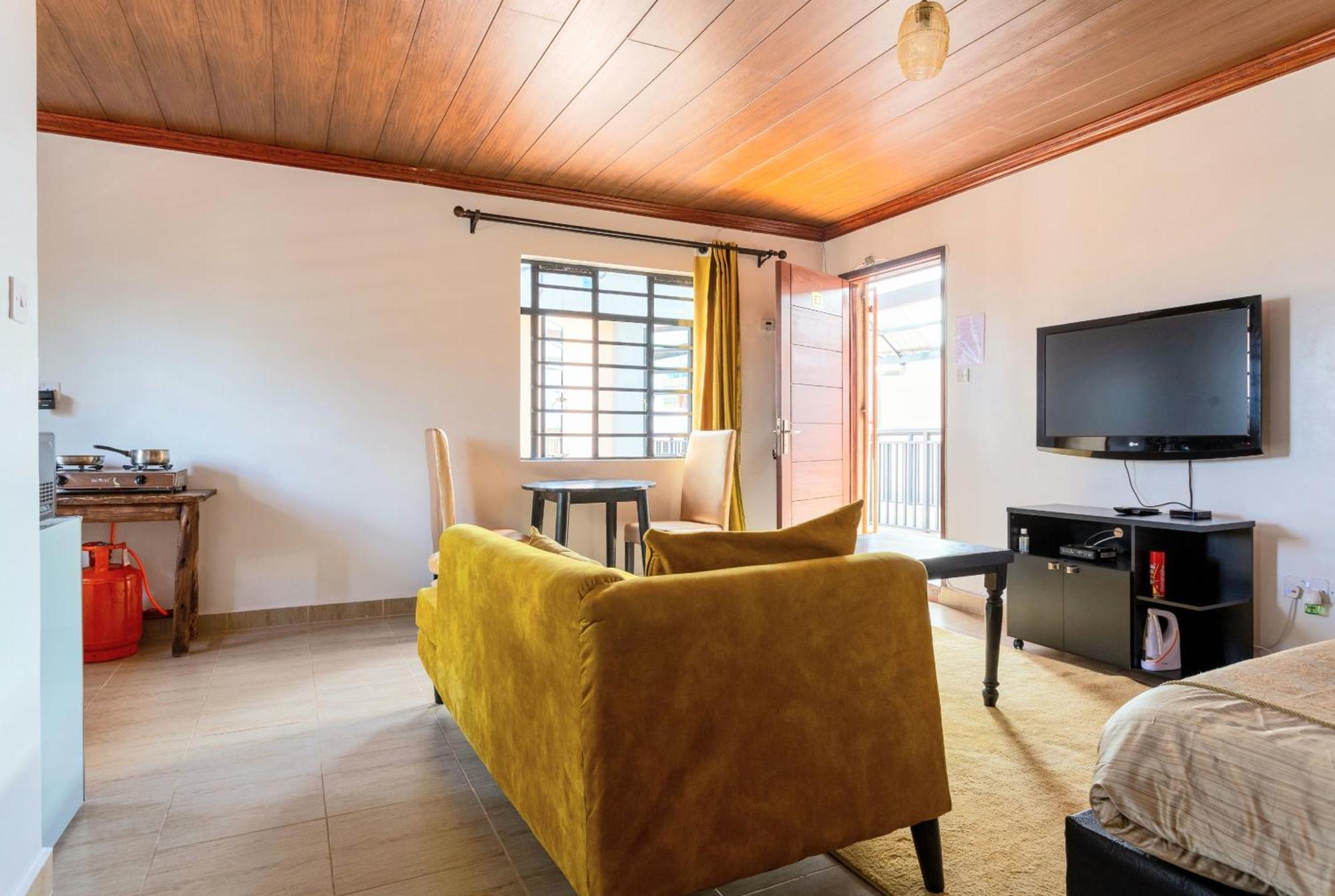 Penthouse Rooftop Studio With King Bed Nairobi Exterior foto