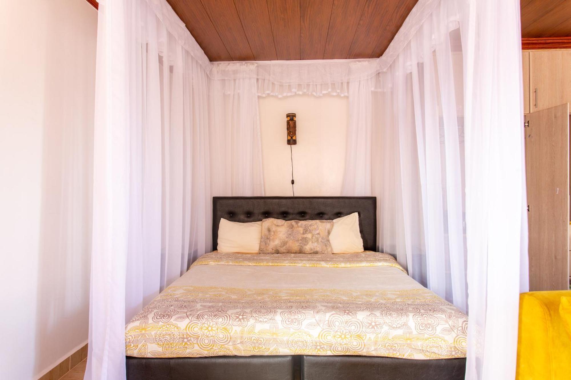 Penthouse Rooftop Studio With King Bed Nairobi Exterior foto